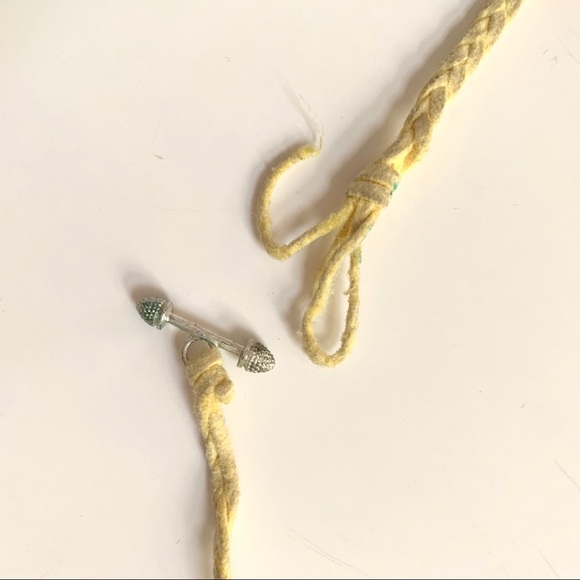 URBAN OUTFITTERS | BOHO GEOMETRIC BOLTS SUEDE WOVEN/KNOTTED UNIQUE NECKLACE - Picture 5 of 5